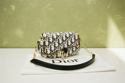D Crossbody
