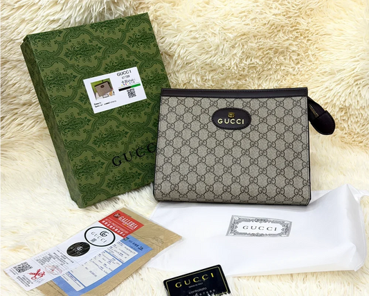 Gucci Beige GG Monogram Oval Logo Zip Pouch