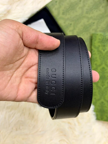 Gucci Black Belt Gift Set with Interchangeable GG Buckles