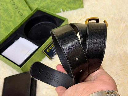 Gucci Black Belt Gift Set with Interchangeable GG Buckles