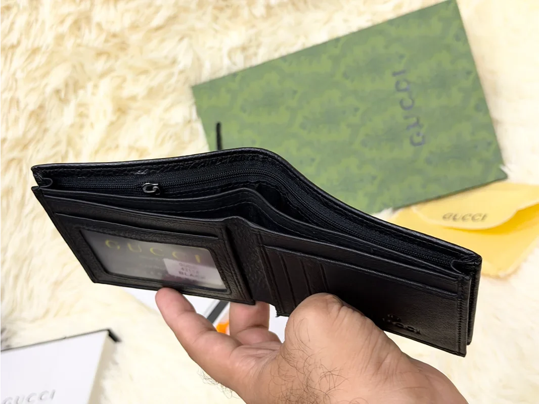 Gucci Black Textured Bifold Wallet with GG Emblem