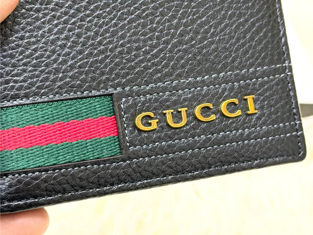 Gucci Black Wallet with Green & Red Web Stripe