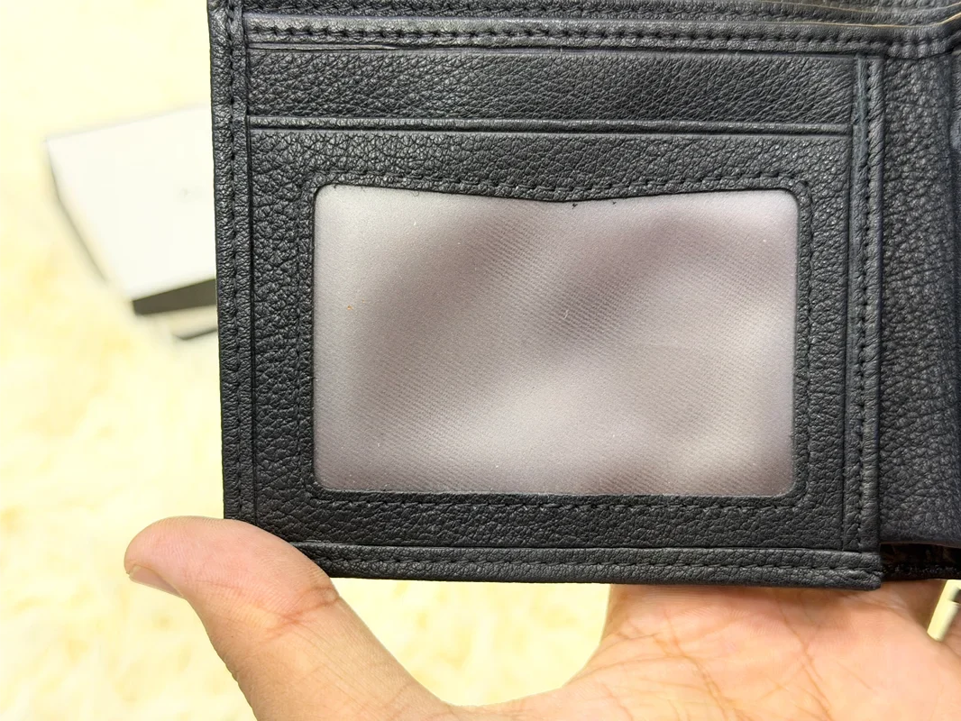 Gucci Black Wallet with Green & Red Web Stripe