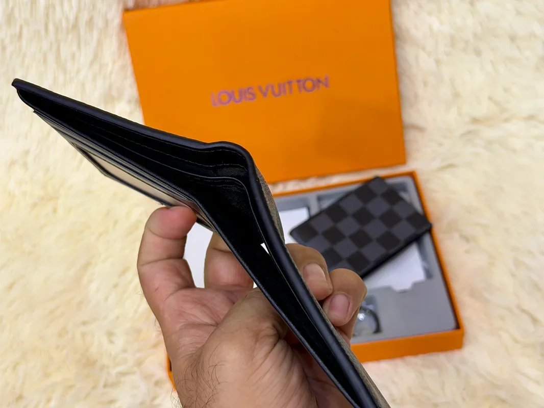 Louis Vuitton Blue Damier Pattern Wallet Gift Set with Card Holder & Keychain