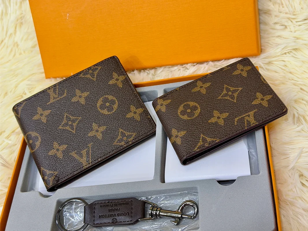 Louis Vuitton Brown Monogram Wallet Gift Set with Card Holder & Keychain