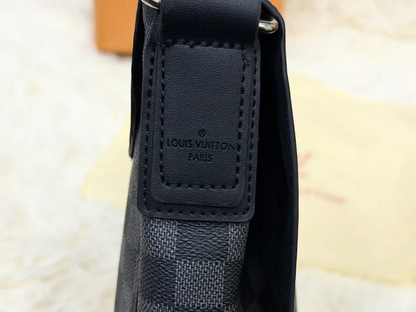 Louis Vuitton Damier Graphite Black Messenger Crossbody Bag