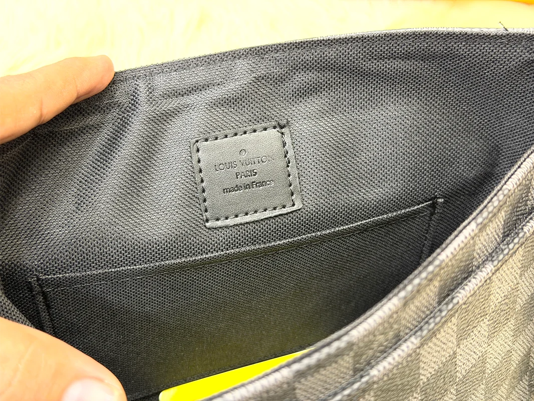 Louis Vuitton Damier Graphite Black Messenger Crossbody Bag