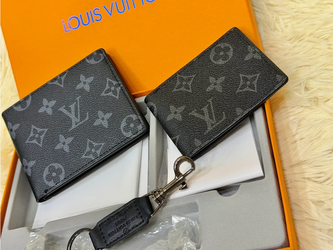Louis Vuitton Dark Blue Monogram Wallet Gift Set with Card Holder & Keychain