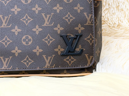 Louis Vuitton Monogram Flap Messenger Crossbody Bag