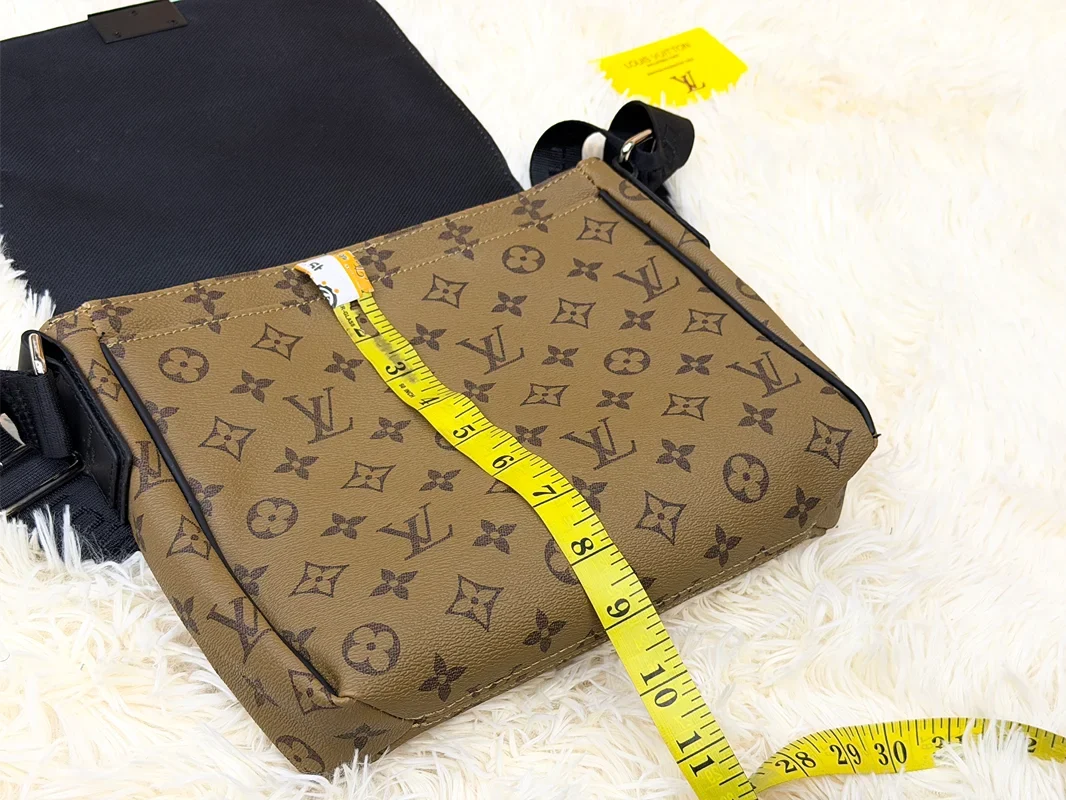 Louis Vuitton Monogram Khaki Double Compartment Messenger Bag