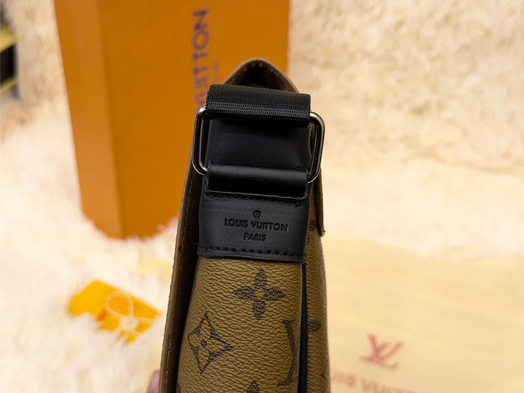 Louis Vuitton Monogram Khaki Flap Messenger Crossbody Bag