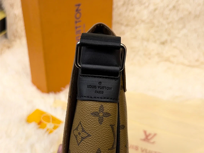 Louis Vuitton Monogram Khaki Flap Messenger Crossbody Bag