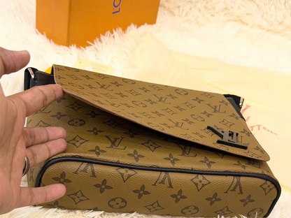 Louis Vuitton Monogram Khaki Flap Messenger Crossbody Bag