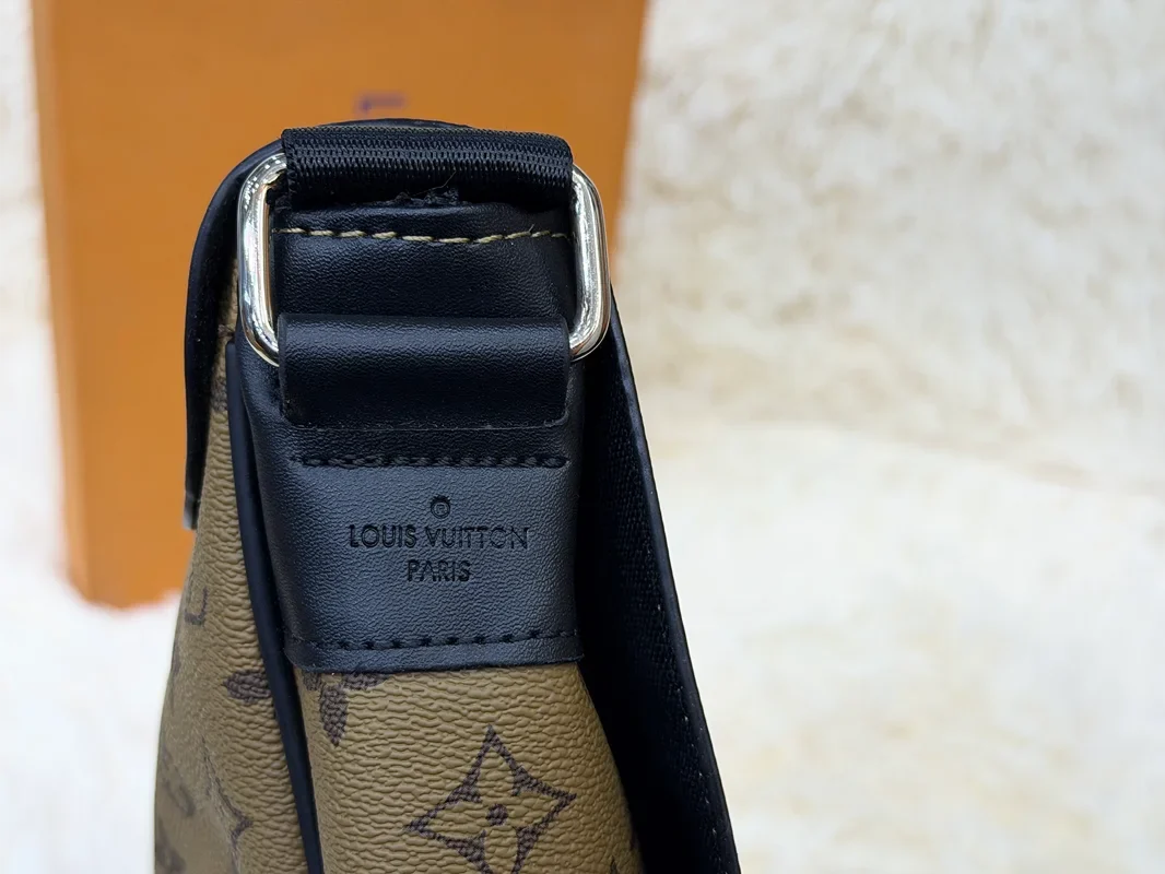 Louis Vuitton Monogram Khaki Messenger Crossbody Bag