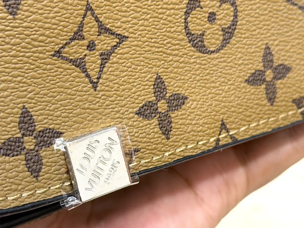 Louis Vuitton Monogram Khaki Messenger Crossbody Bag