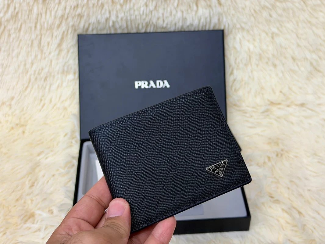 Prada Black Saffiano Bifold Wallet Gift Set with Card Holder & Keychain
