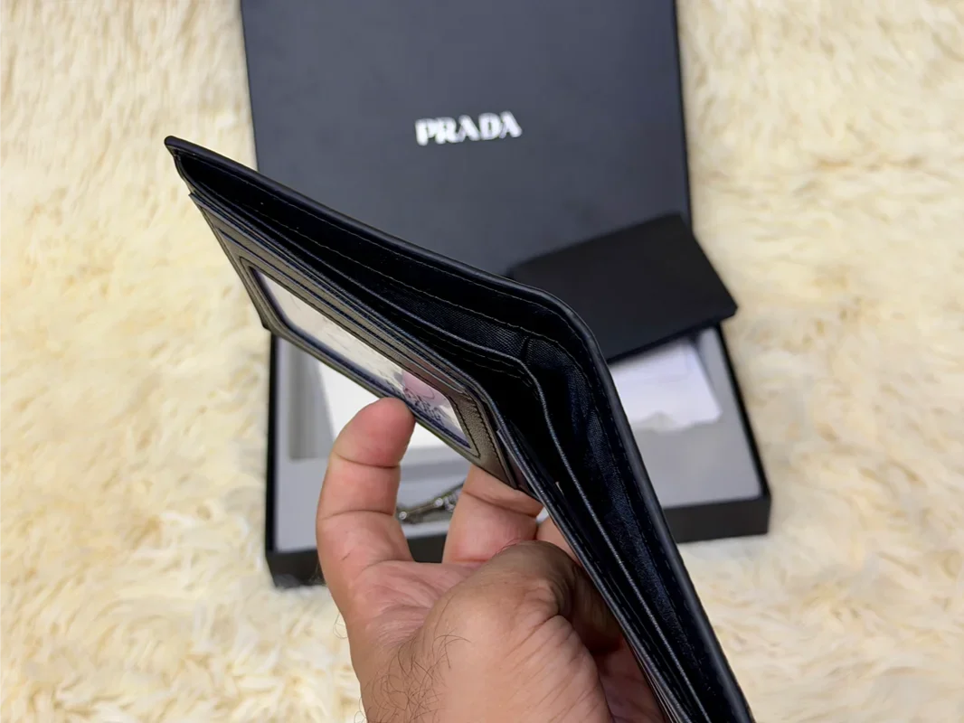 Prada Black Saffiano Bifold Wallet Gift Set with Card Holder & Keychain