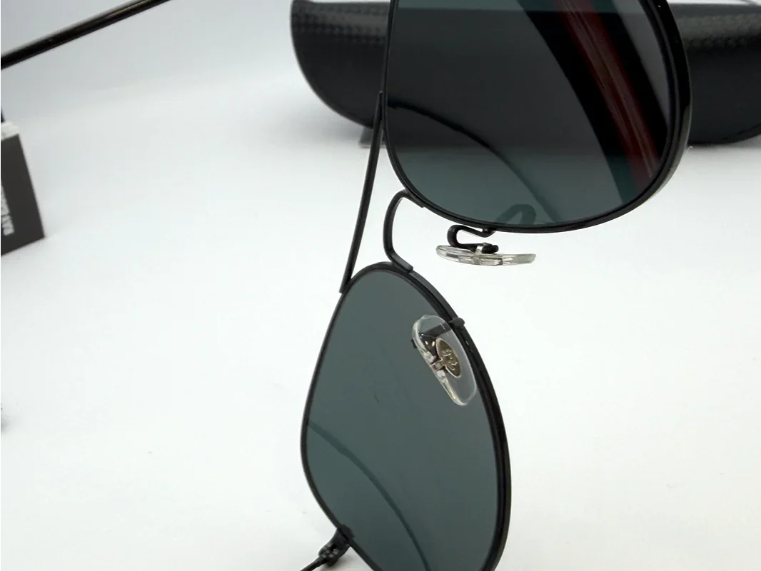 Ray-Ban RB3025 Aviator Metal Frame Sunglasses
